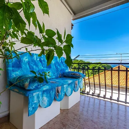 Apartment Buksa